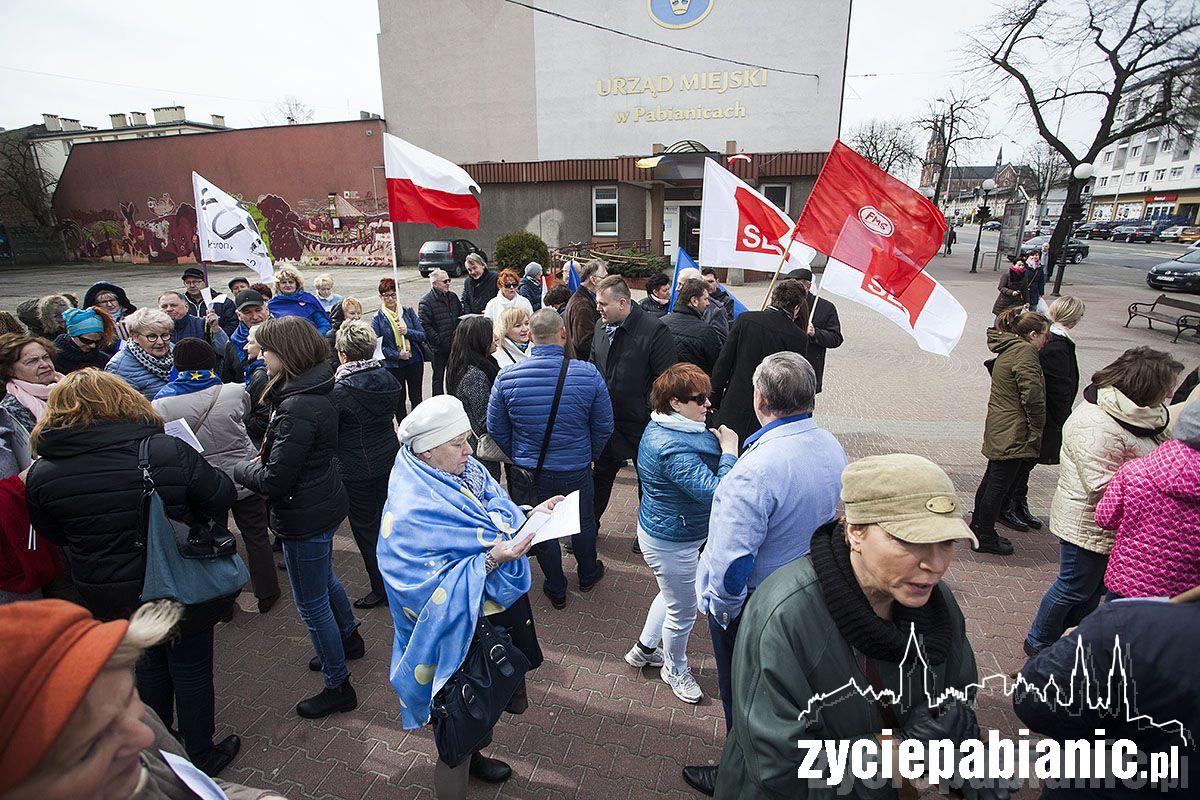 KOD odśpiewał „Odę do radości”