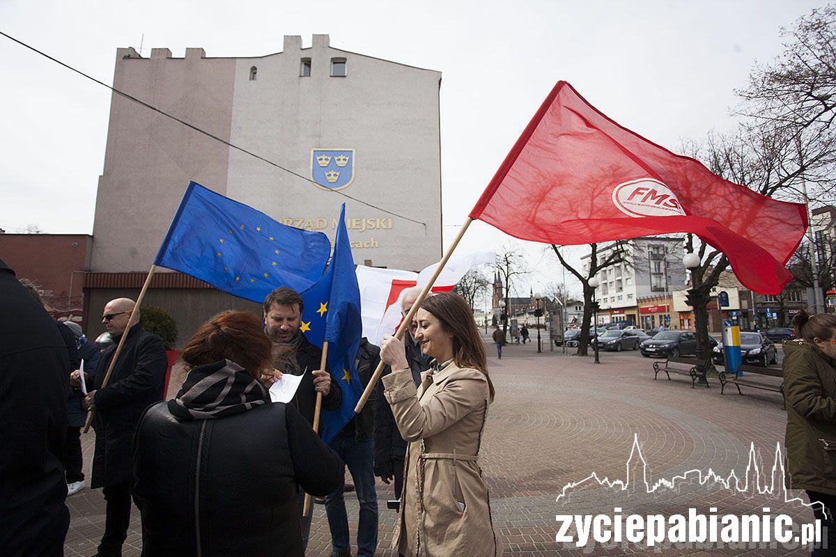 KOD odśpiewał „Odę do radości”