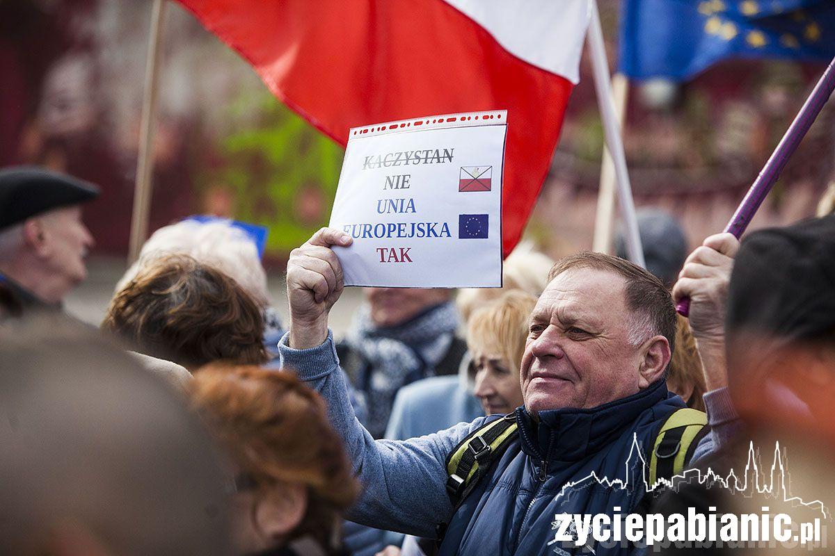 KOD odśpiewał „Odę do radości”