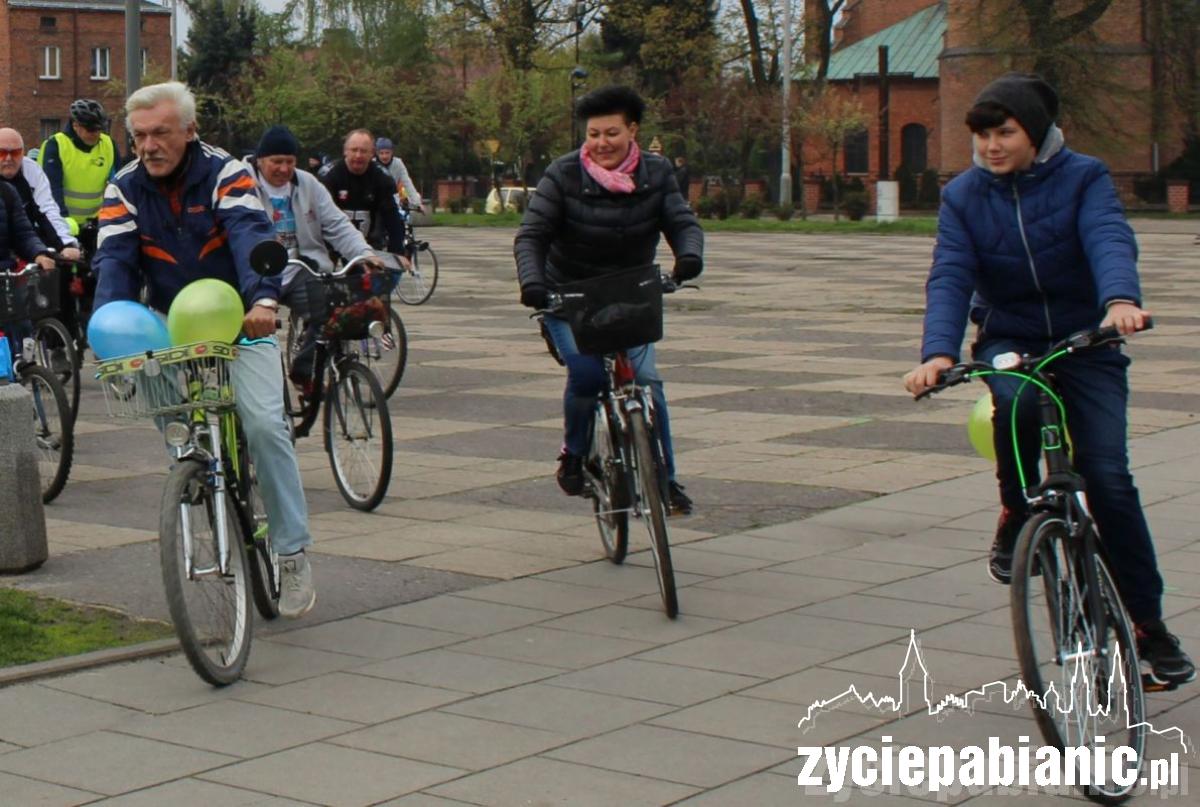 Ponad 60 rowerzystów wyruszyło na nasze ulice