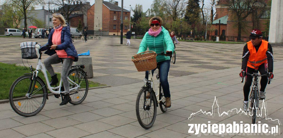 Ponad 60 rowerzystów wyruszyło na nasze ulice