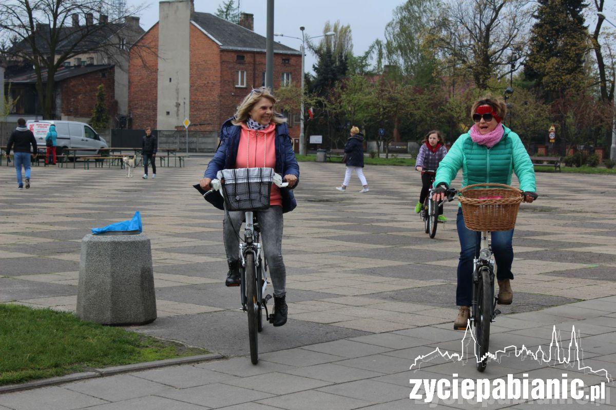 Ponad 60 rowerzystów wyruszyło na nasze ulice