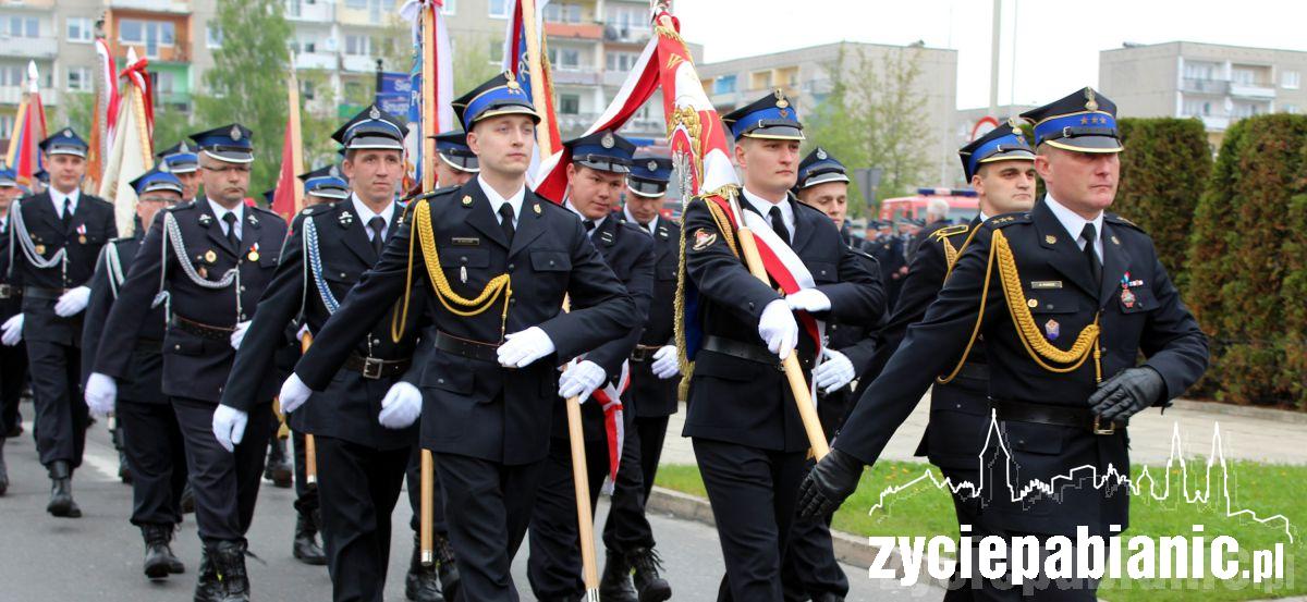 Prawie 200 strażaków na ulicach Bugaju