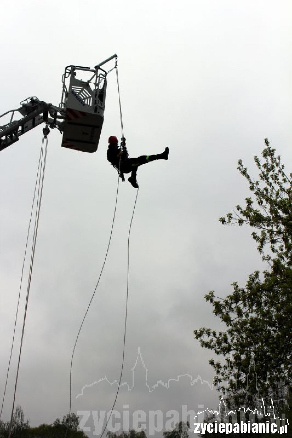 Nagrody, awanse, medale, czyli święto strażaków