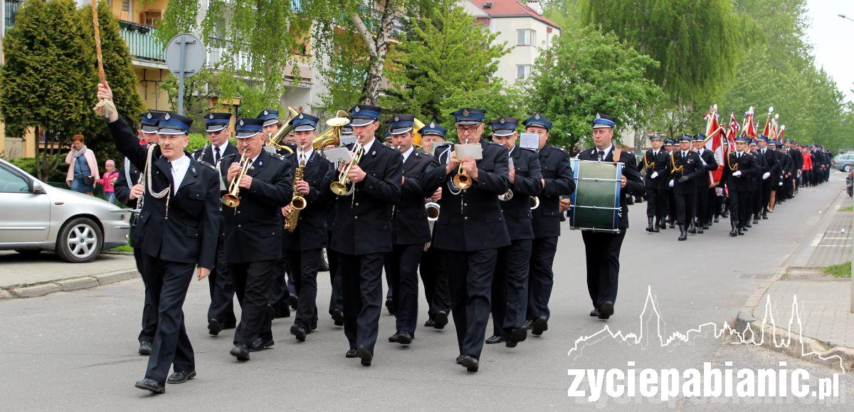 Prawie 200 strażaków na ulicach Bugaju