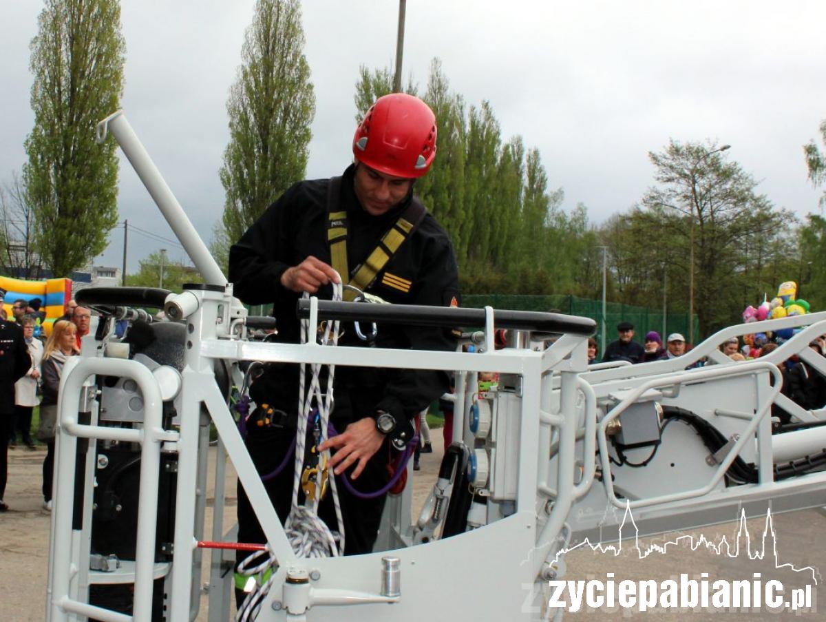 Nagrody, awanse, medale, czyli święto strażaków