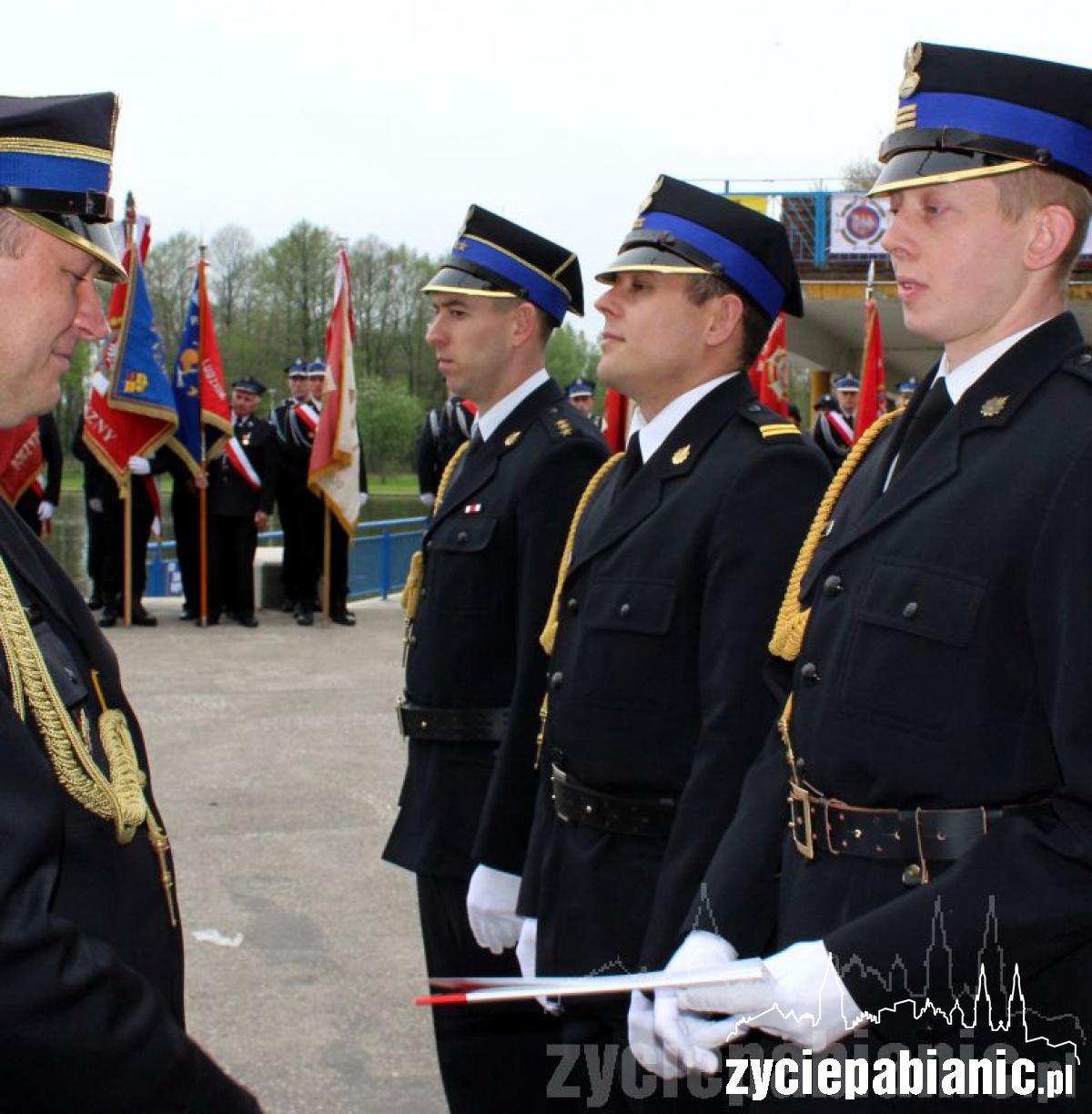 Nagrody, awanse, medale, czyli święto strażaków