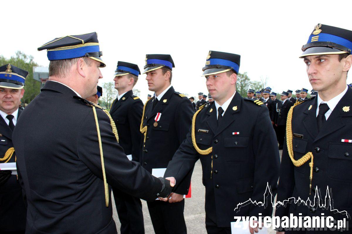 Nagrody, awanse, medale, czyli święto strażaków