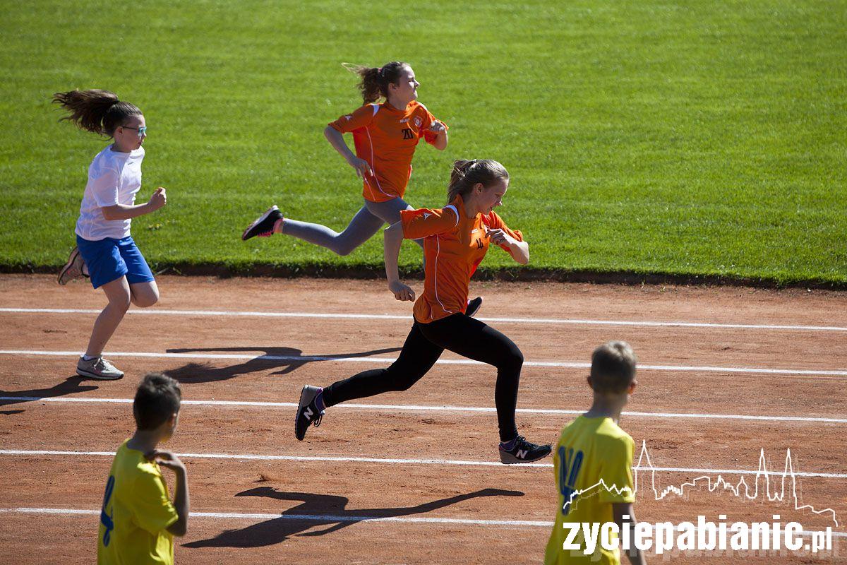 Lekkoatleci na Włókniarzu