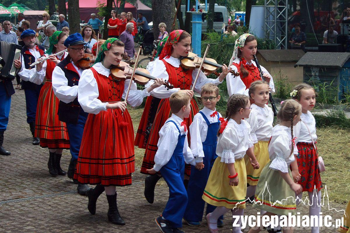 Festiwal Folkloru w Dobroniu