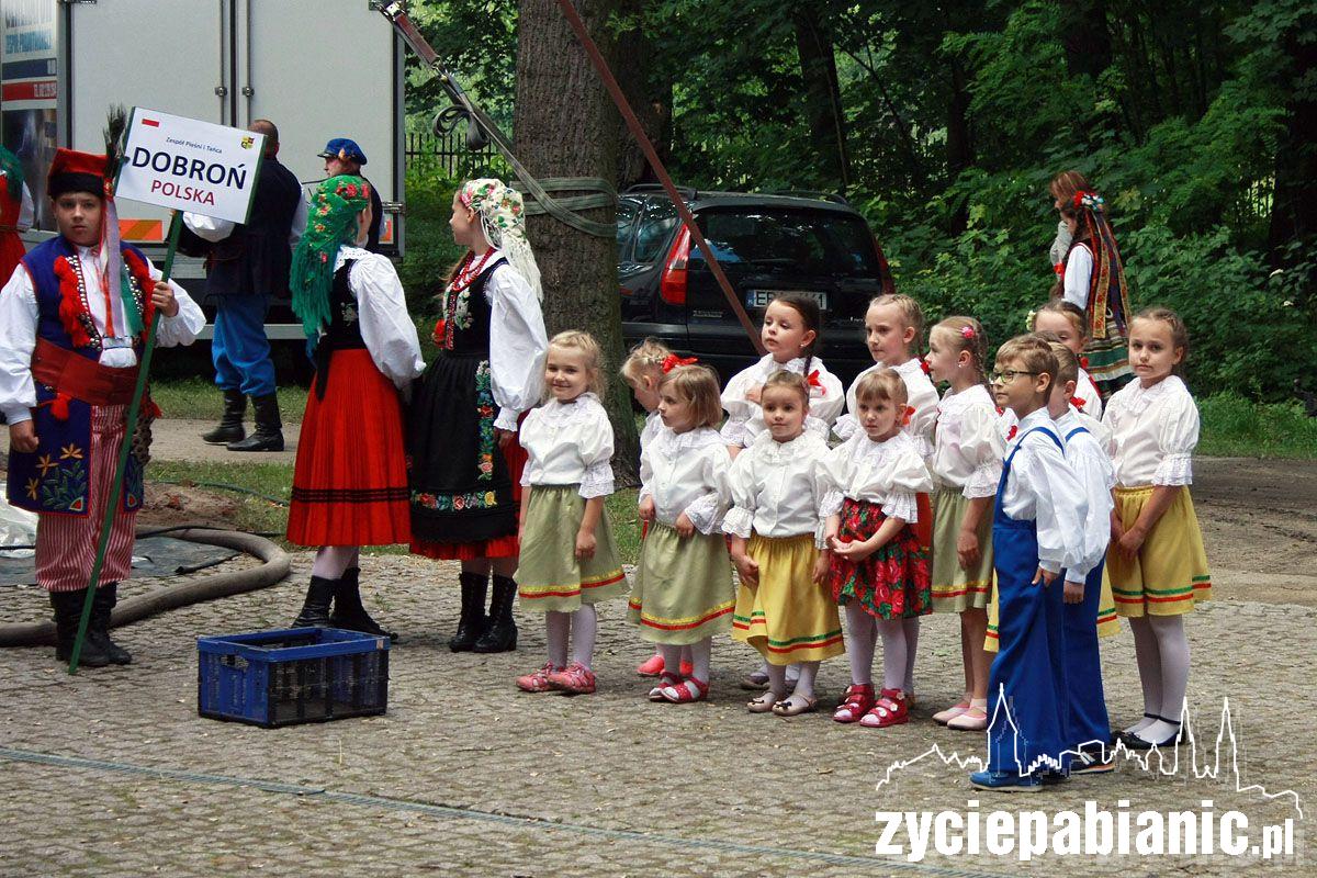 Festiwal Folkloru w Dobroniu