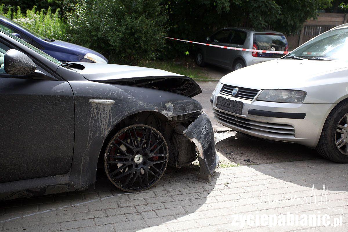 Oddali 6 strzałów w samochód