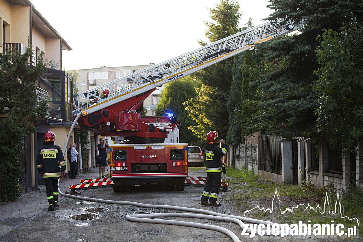 Pożar przy ul. Drewnowskiej