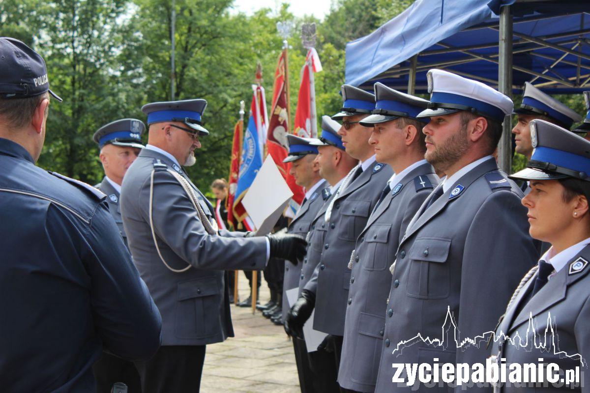 Mianowani, uhonorowani, odznaczeni