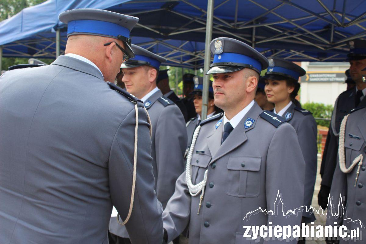Mianowani, uhonorowani, odznaczeni
