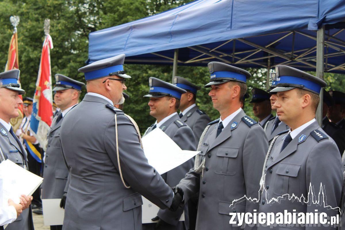 Mianowani, uhonorowani, odznaczeni