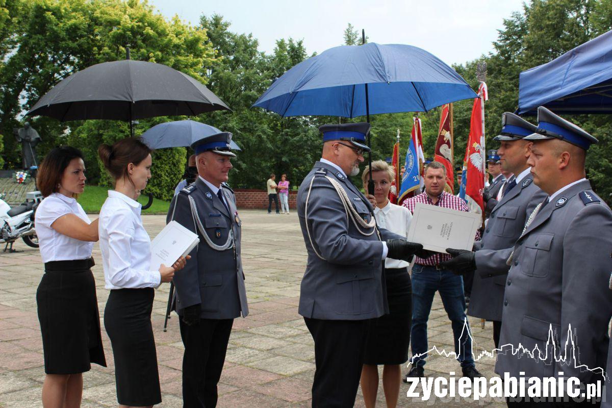 Mianowani, uhonorowani, odznaczeni