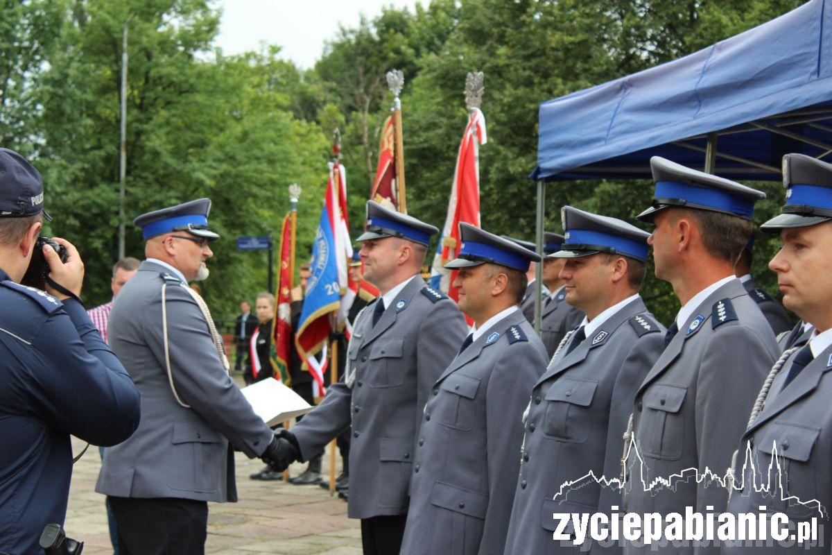 Mianowani, uhonorowani, odznaczeni