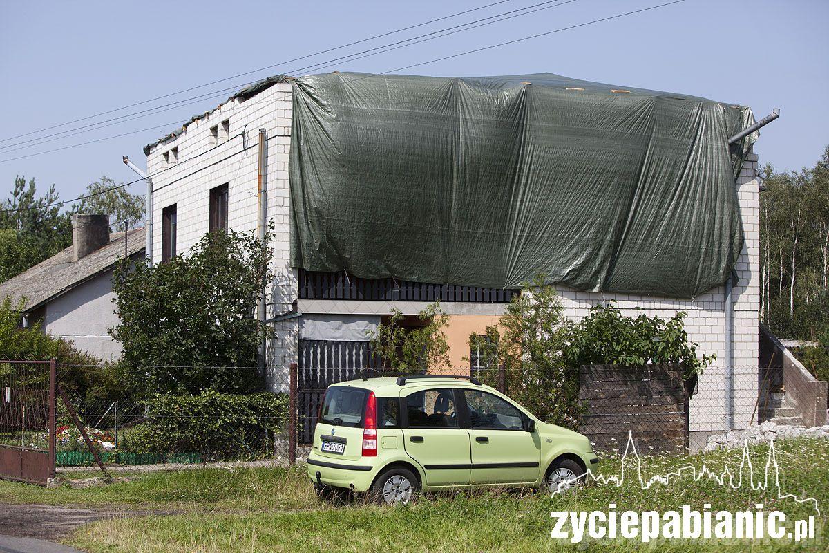 Zniszczenia po burzy w gminie Dobroń