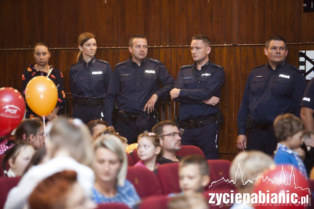Pierwszoklasiści mają już tornistry