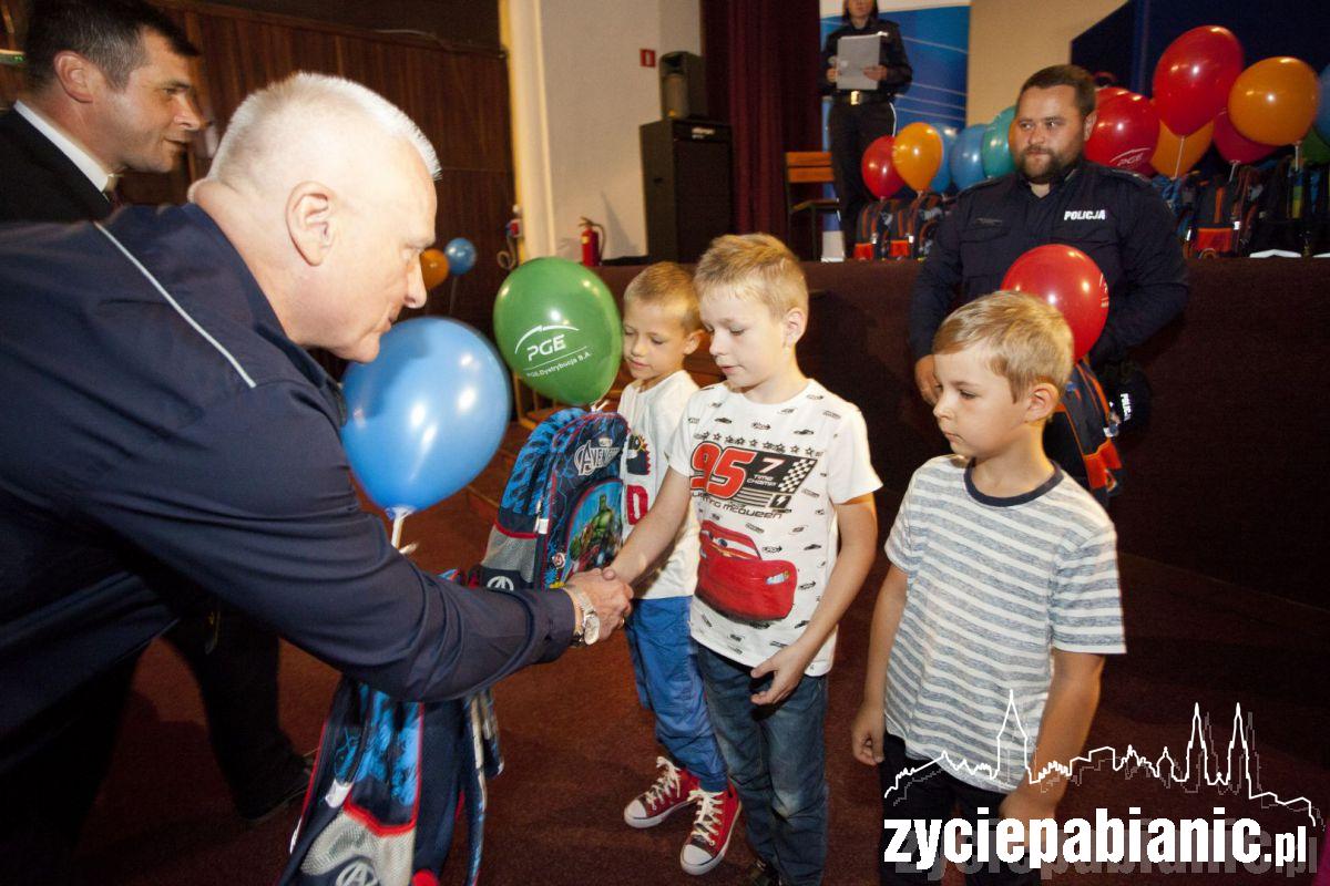 Pierwszoklasiści mają już tornistry