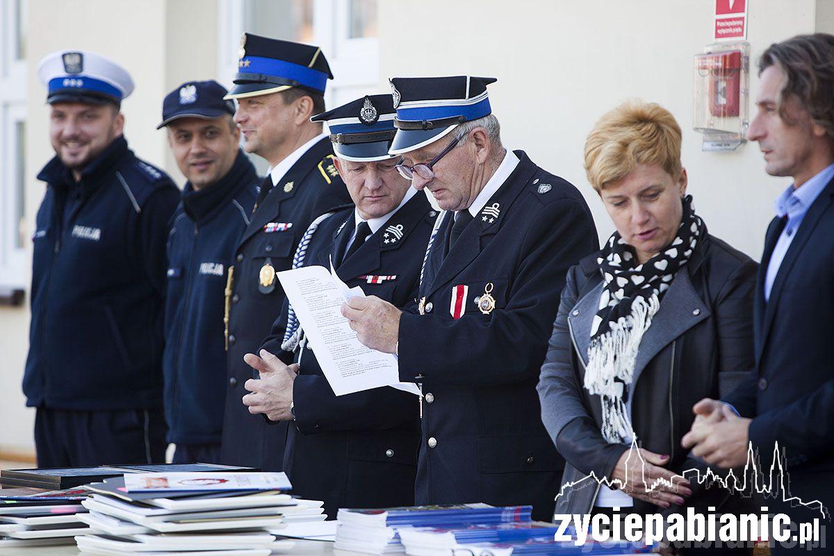 Manewry OSP w Róży i wręczenie podziękowań