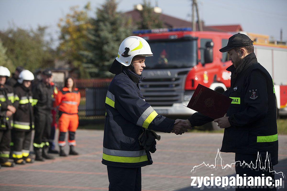 Manewry OSP w Róży i wręczenie podziękowań