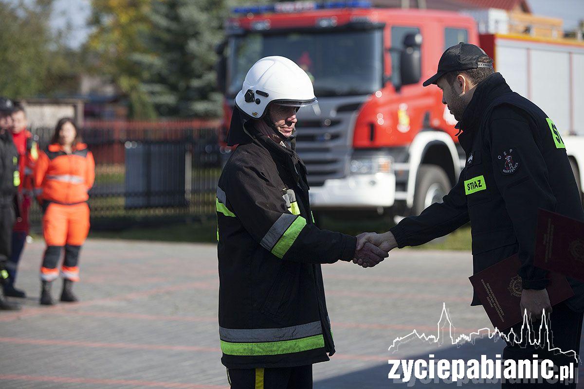 Manewry OSP w Róży i wręczenie podziękowań