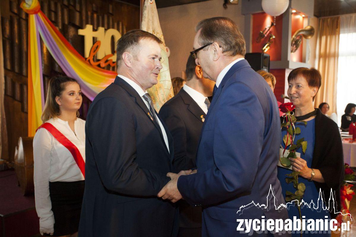 110 lat 