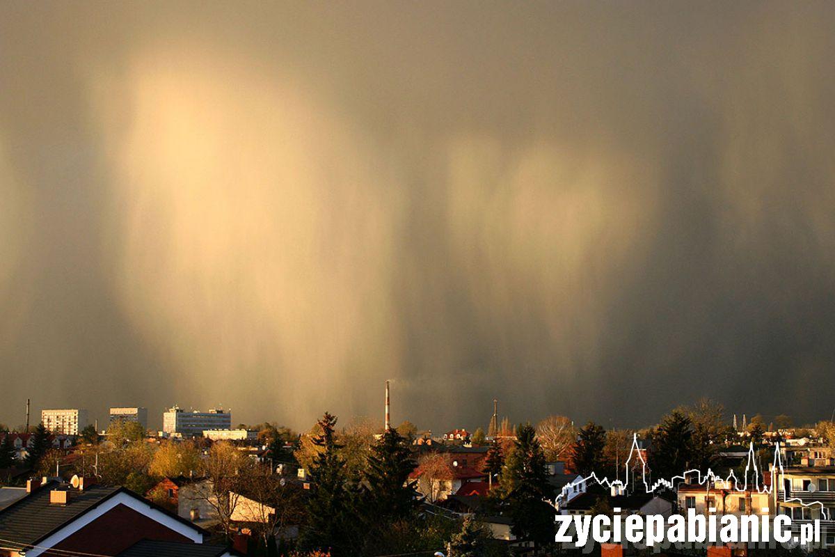 Sypnął śnieg
