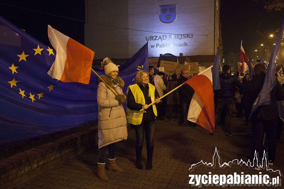 Manifestacja KOD