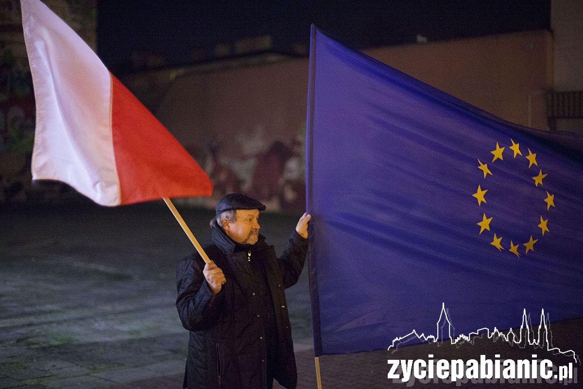 Manifestacja KOD