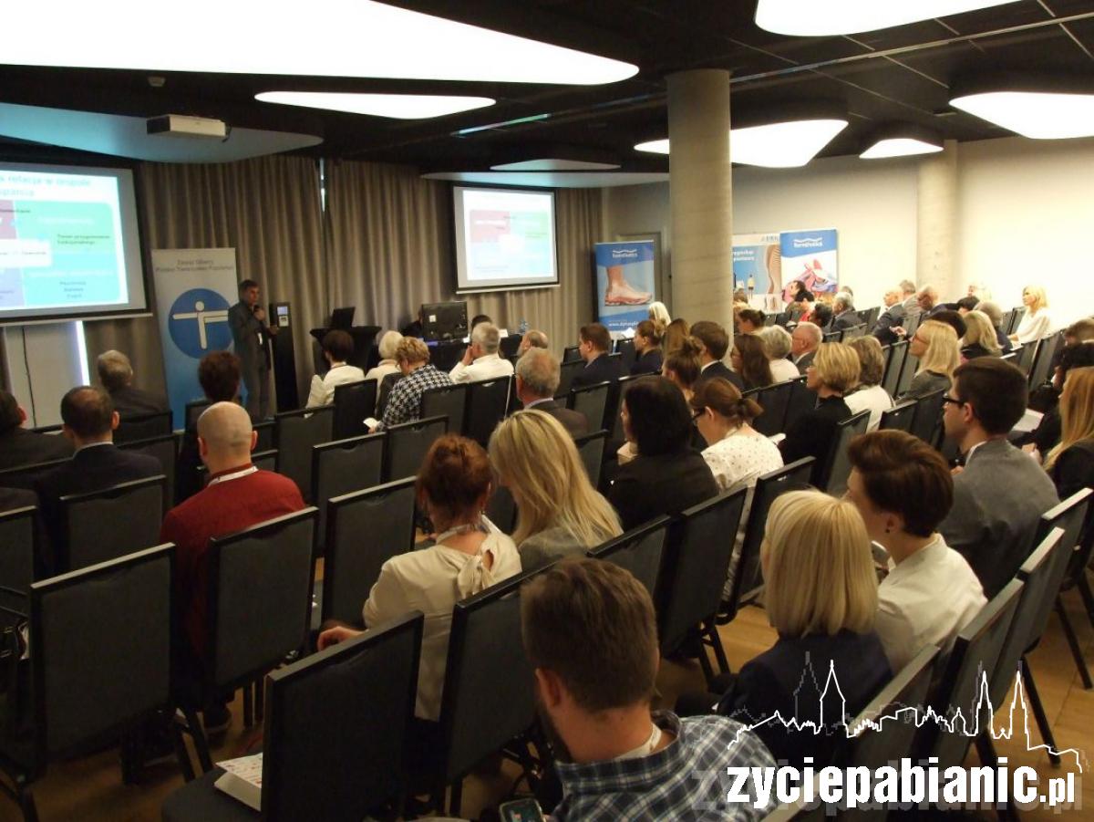 Korzeniowski na konferencji w Pabianicach