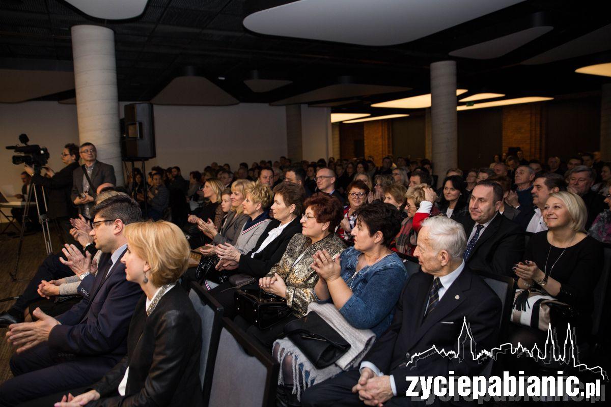 Śpiewali dla dzieci z Aleppo