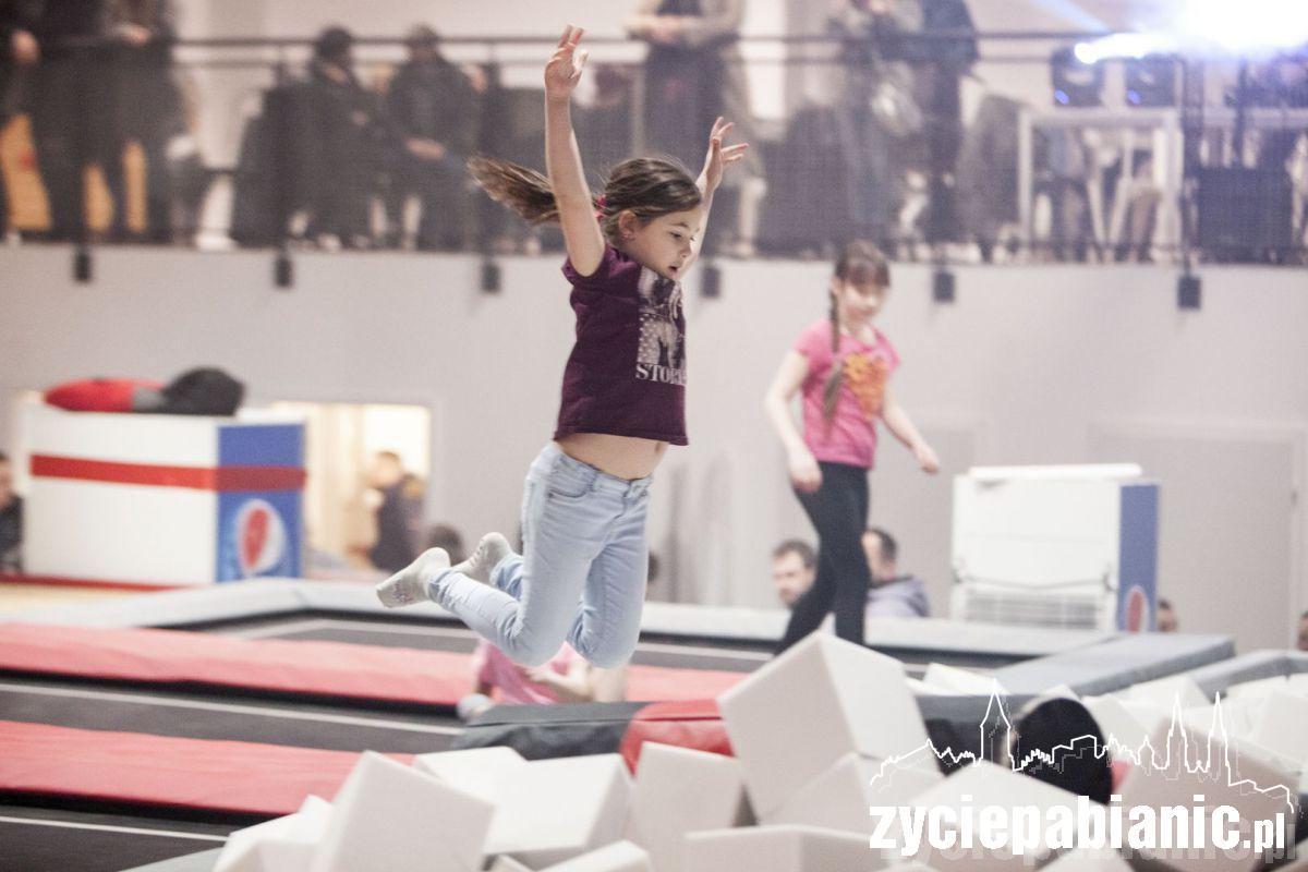W Ksawerowie otworzyli park trampolin