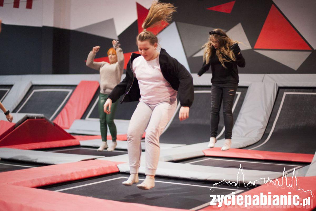 W Ksawerowie otworzyli park trampolin