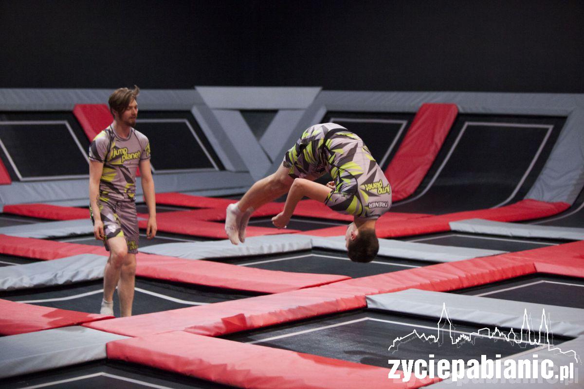 W Ksawerowie otworzyli park trampolin