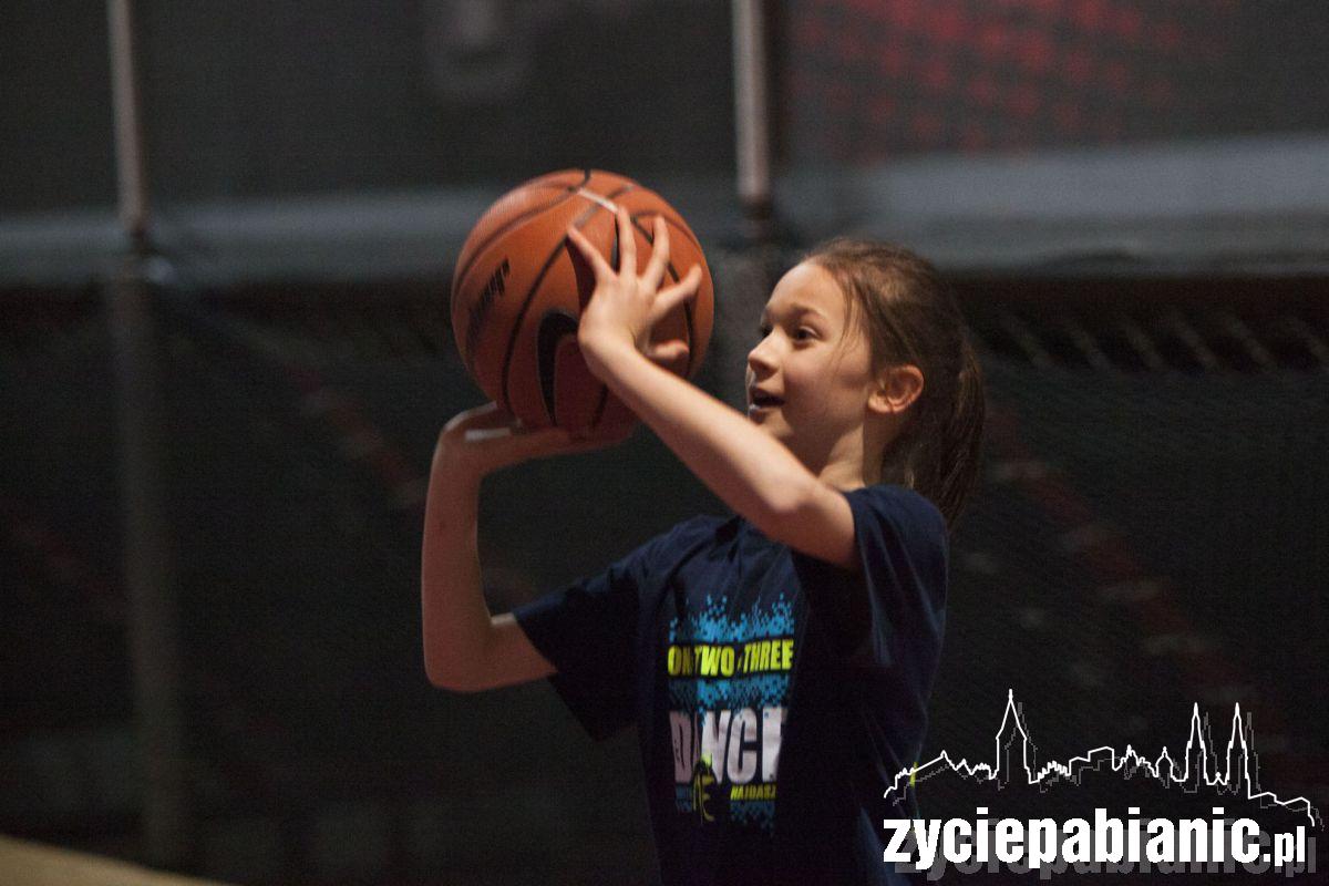 W Ksawerowie otworzyli park trampolin