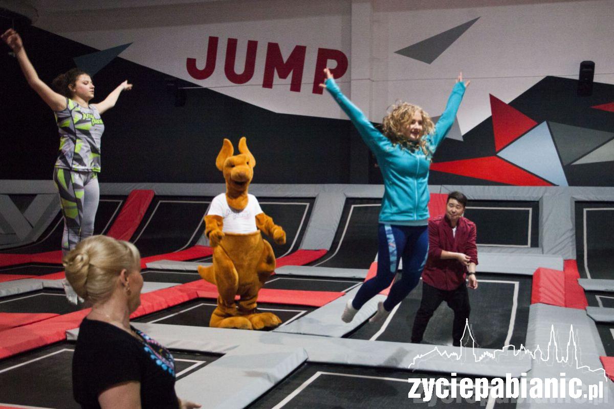 W Ksawerowie otworzyli park trampolin