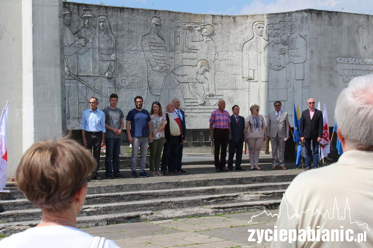 Pojechało 250 rowerzystów