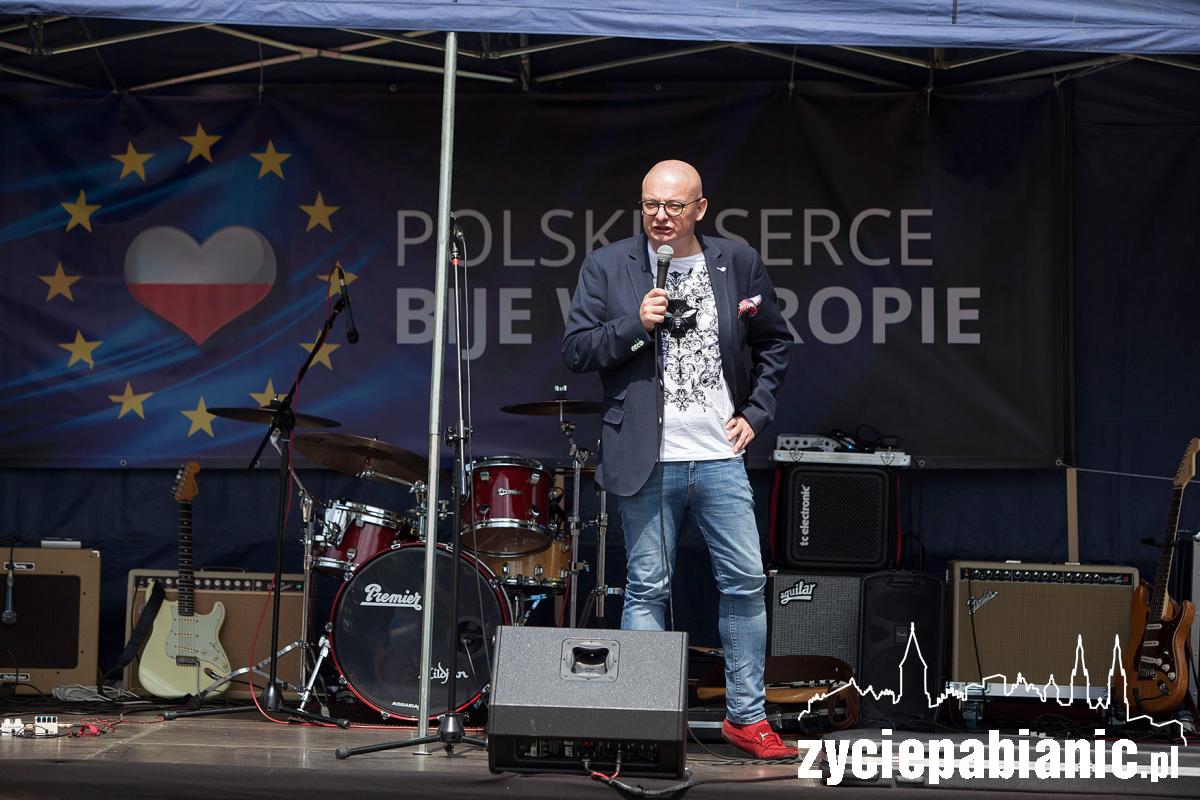 Piknik Europejski zorganizowany przez KOD