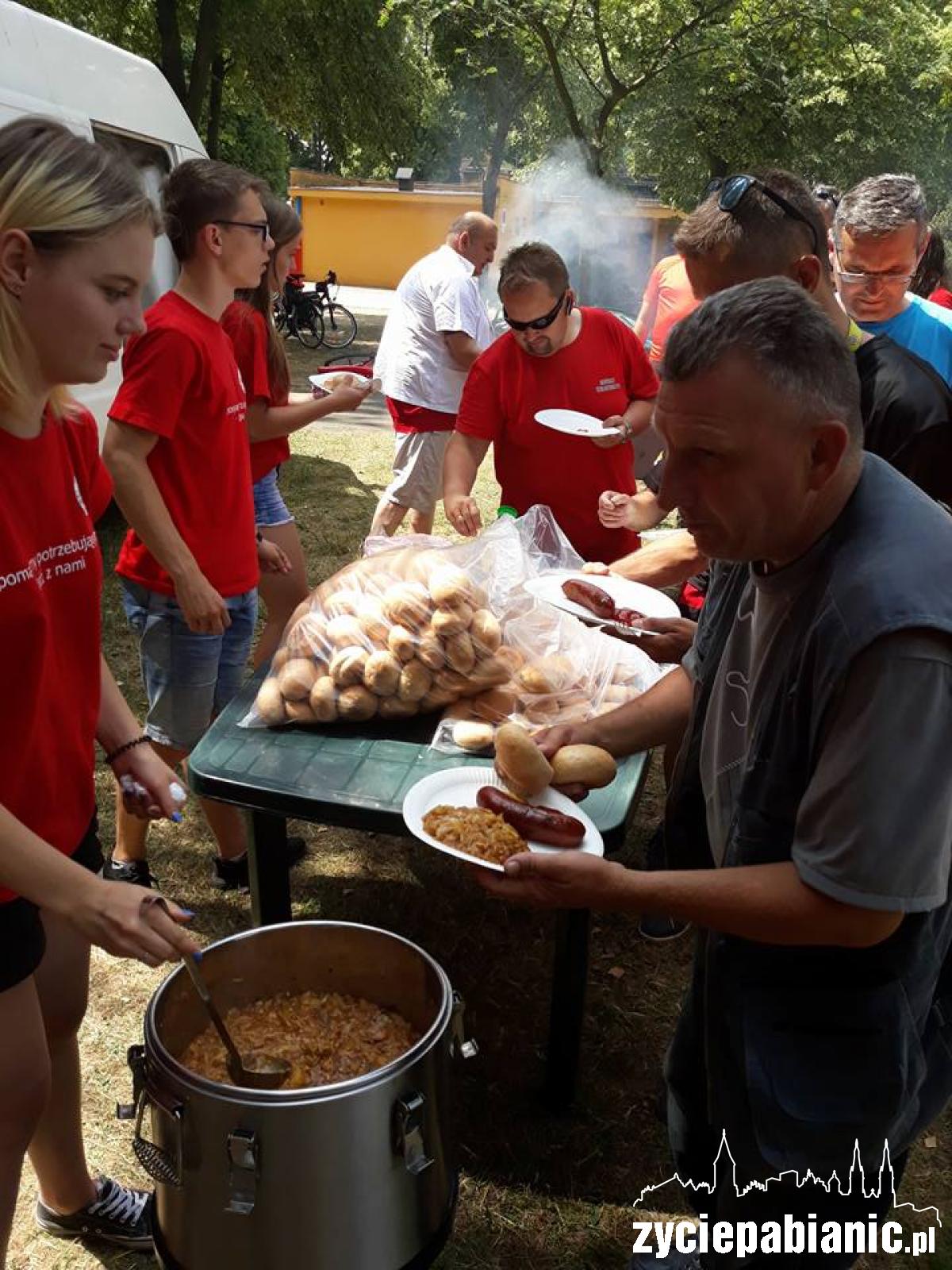 Za nami II charytatywny rajd PCK. Ile uzbierali?