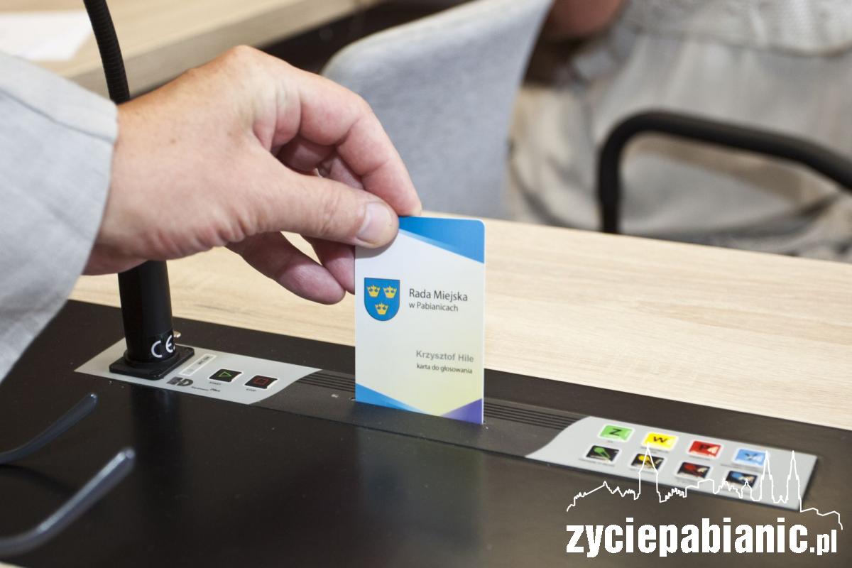 Kłopotliwy elektroniczny system głosowania