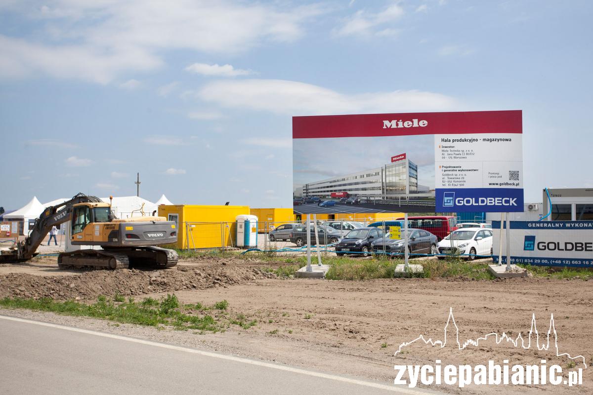 Wmurowanie kamienia węgielnego pod fabrykę Miele w Ksawerowie