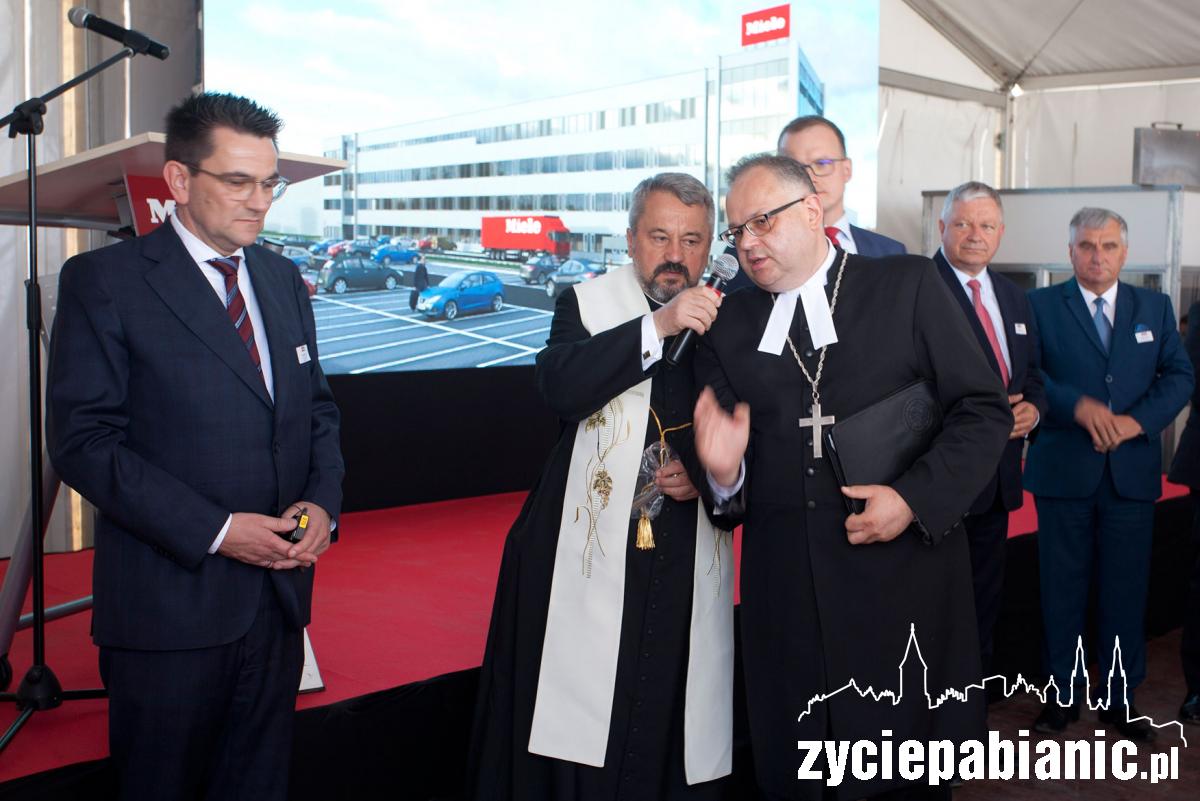 Wmurowanie kamienia węgielnego pod fabrykę Miele w Ksawerowie