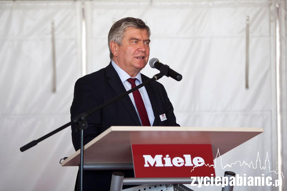 Wmurowanie kamienia węgielnego pod fabrykę Miele w Ksawerowie