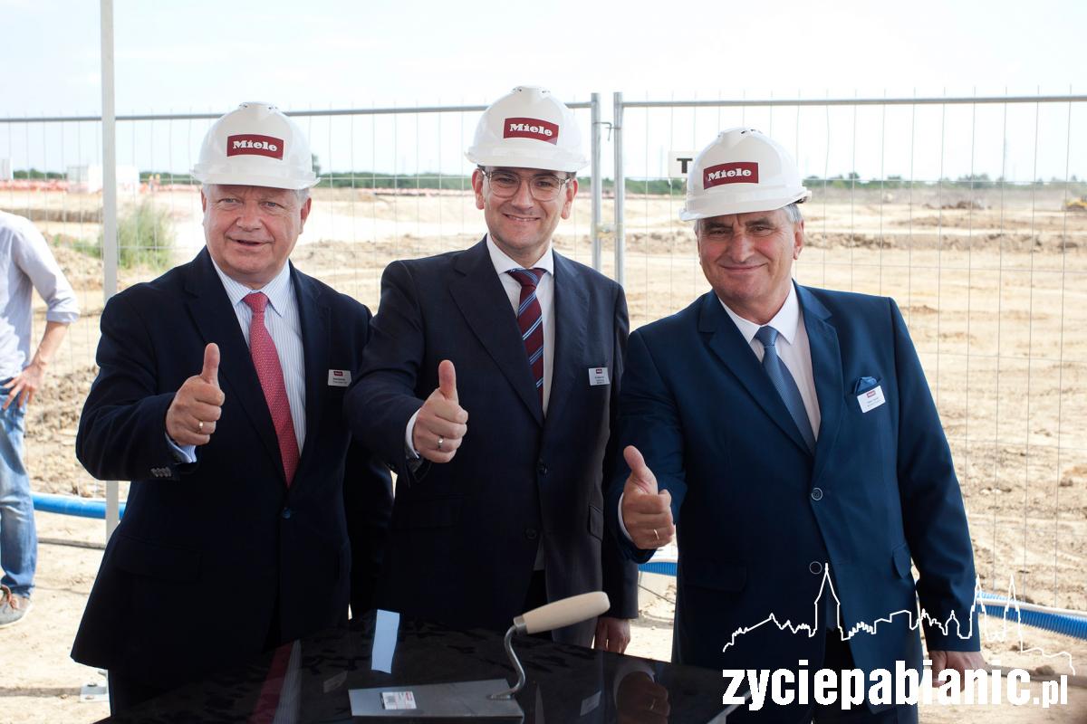 Wmurowanie kamienia węgielnego pod fabrykę Miele w Ksawerowie