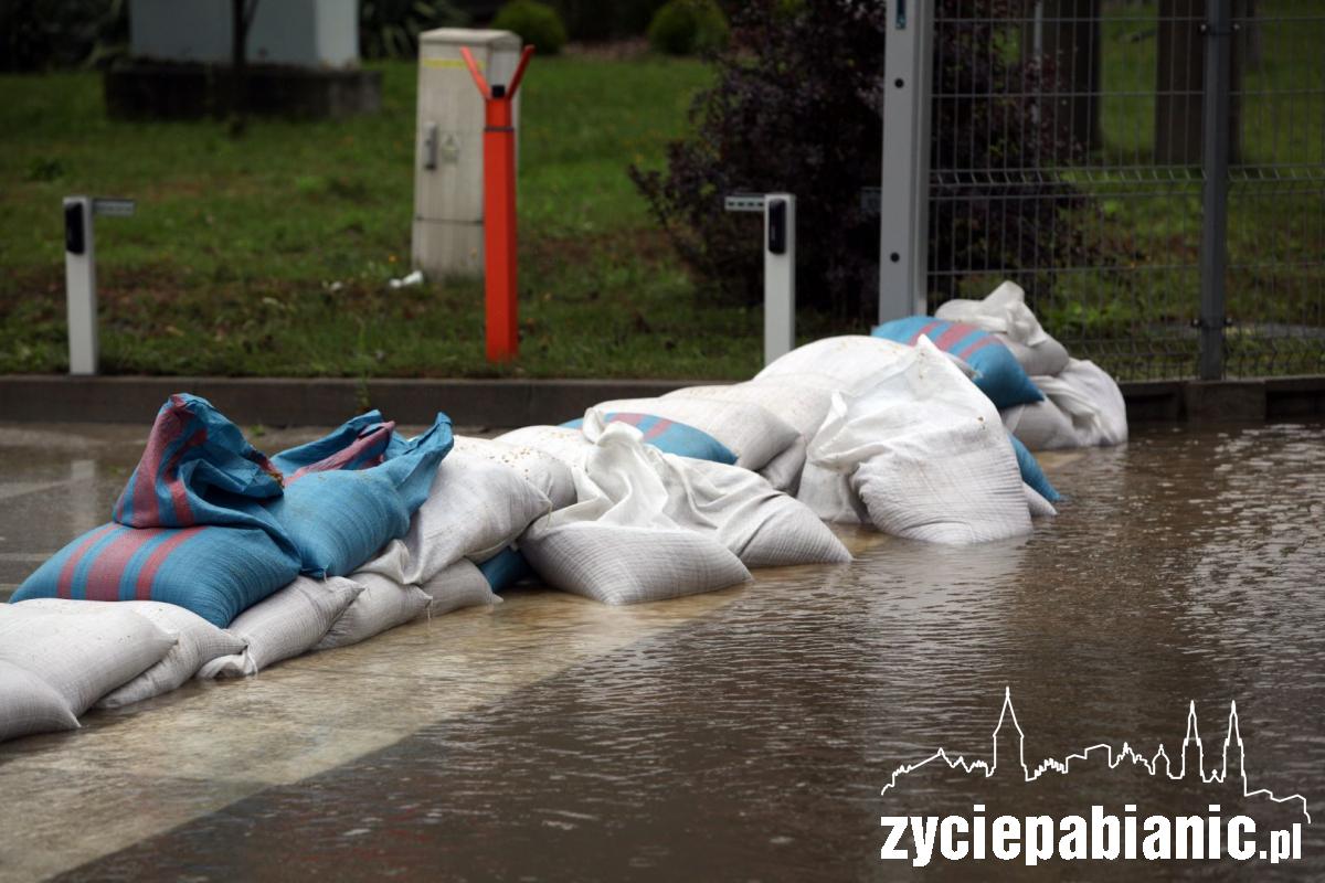 Powódź w strefie ekonomicznej w Konstantynowie