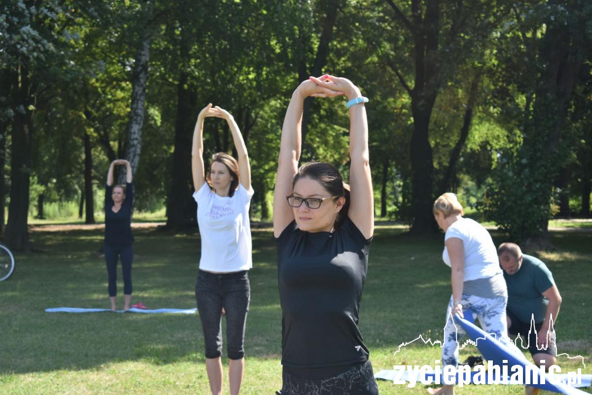 Joga na Lewitynie.