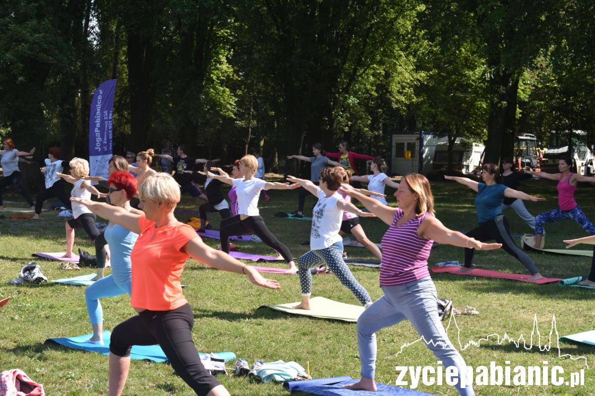 Joga na Lewitynie.